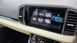 2022 (22) SKODA KAROQ 1.5 TSI SE L 5dr DSG 5556043