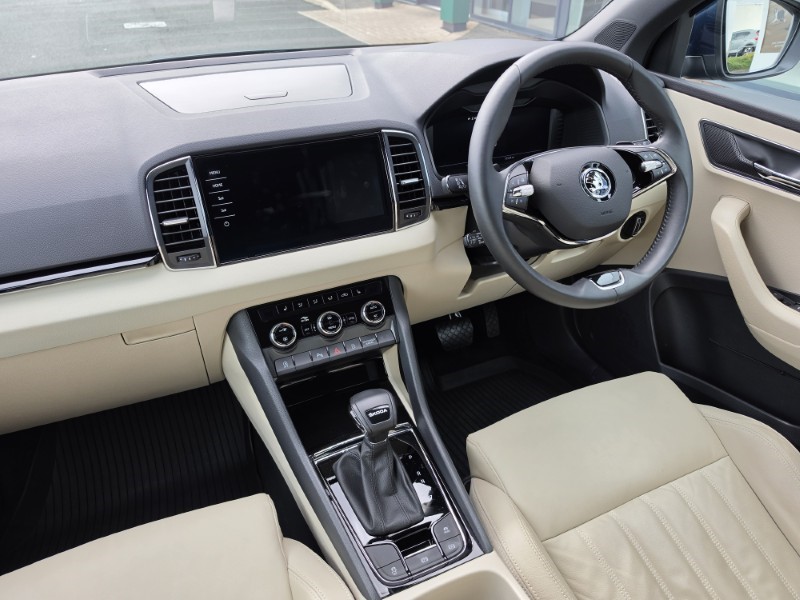 2022 (22) SKODA KAROQ 1.5 TSI SE L 5dr DSG 5556018
