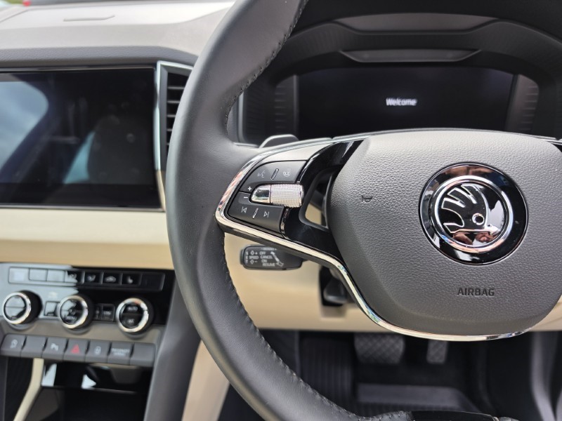 2022 (22) SKODA KAROQ 1.5 TSI SE L 5dr DSG 5556029