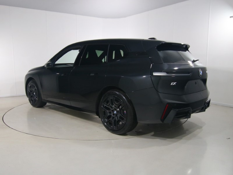  BMW iX xDrive45 M Sport 101kWh 1