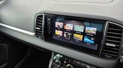 2021 (21) SKODA KAROQ 1.5 TSI Edition 5dr 5575821