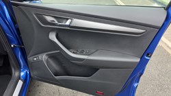2021 (21) SKODA KAROQ 1.5 TSI Edition 5dr 5575807