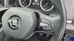 2021 (21) SKODA KAROQ 1.5 TSI Edition 5dr 5575813