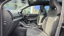 2022 (22) SKODA KAROQ 1.5 TSI Sportline 5dr 5582054