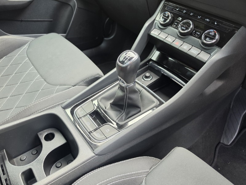 2022 (22) SKODA KAROQ 1.5 TSI Sportline 5dr 5582057