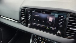 2022 (22) SKODA KAROQ 1.5 TSI Sportline 5dr 5582068