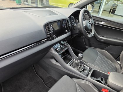 2022 (22) SKODA KAROQ 1.5 TSI Sportline 5dr