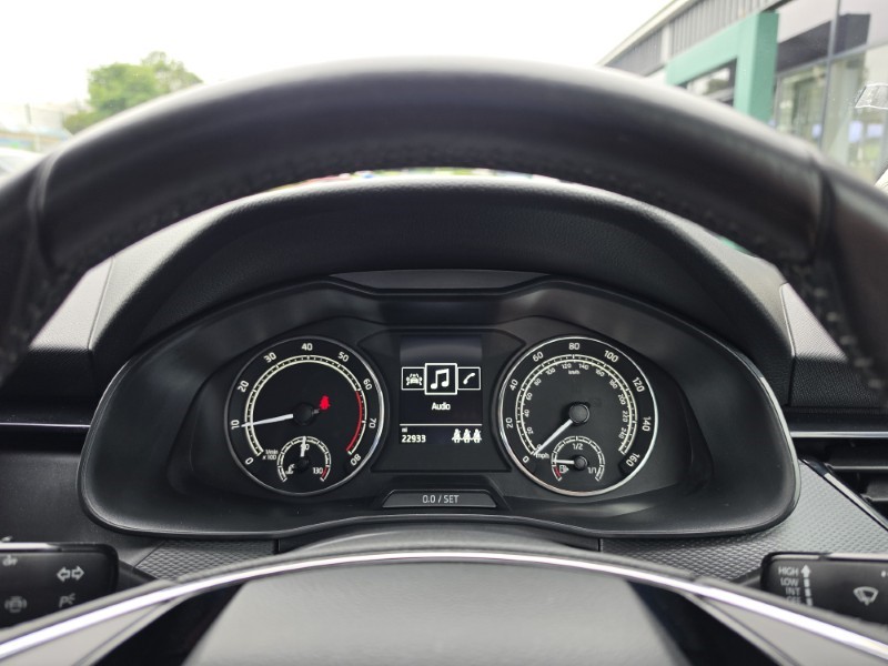 2021 (21) SKODA KAMIQ 1.0 TSI 110 SE 5dr 5579366
