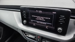 2021 (21) SKODA KAMIQ 1.0 TSI 110 SE 5dr 5579375