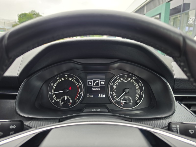 2021 (21) SKODA KAMIQ 1.0 TSI 110 SE 5dr 5579367