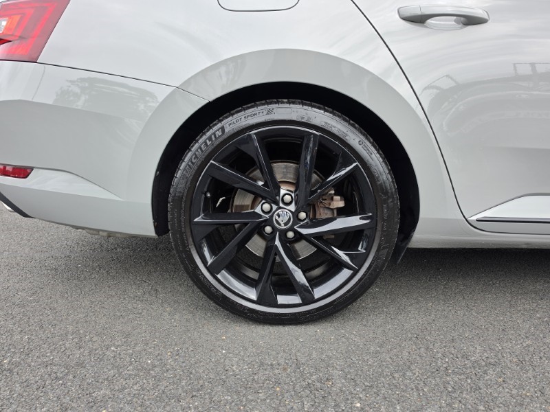 2019 (68) SKODA SUPERB 2.0 TSI 272 Sport Line Plus 4X4 5dr DSG 5575729