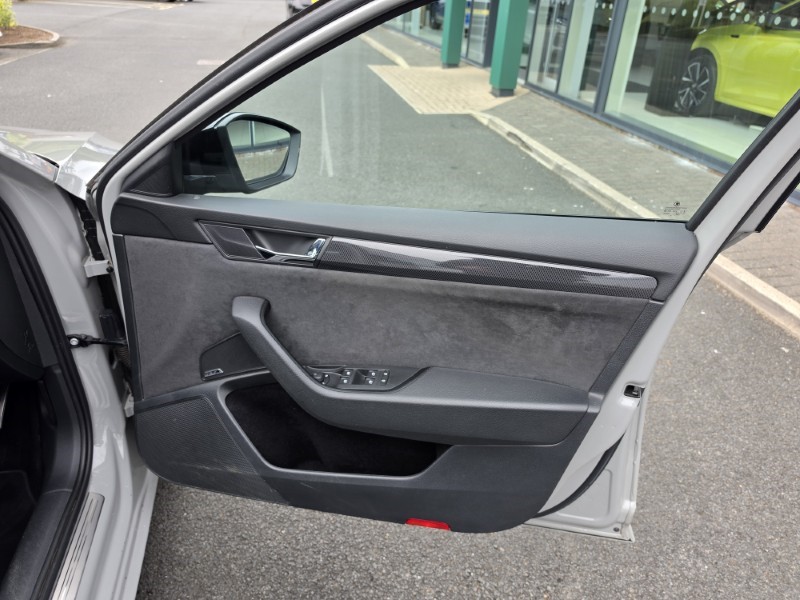 2019 (68) SKODA SUPERB 2.0 TSI 272 Sport Line Plus 4X4 5dr DSG 5575754