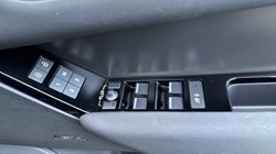 2025 (74) LAND ROVER RANGE ROVER VELAR 2.0 D200 MHEV Dynamic SE 5dr Auto 5395290