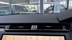 2025 (74) LAND ROVER RANGE ROVER VELAR 2.0 D200 MHEV Dynamic SE 5dr Auto 5395304