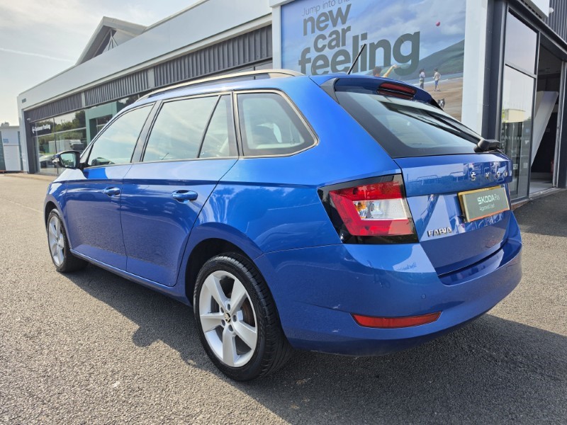 2020 (20) SKODA FABIA 1.0 TSI SE L 5dr 5619796