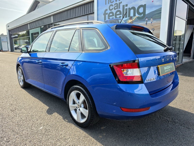 2020 (20) SKODA FABIA 1.0 TSI SE L 5dr 5619797