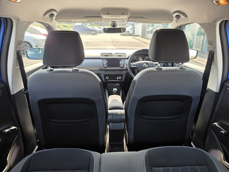 2020 (20) SKODA FABIA 1.0 TSI SE L 5dr 5619804