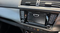 2020 (20) SKODA FABIA 1.0 TSI SE L 5dr 5619832