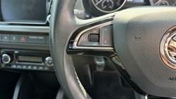 2020 (20) SKODA FABIA 1.0 TSI SE L 5dr 5619818