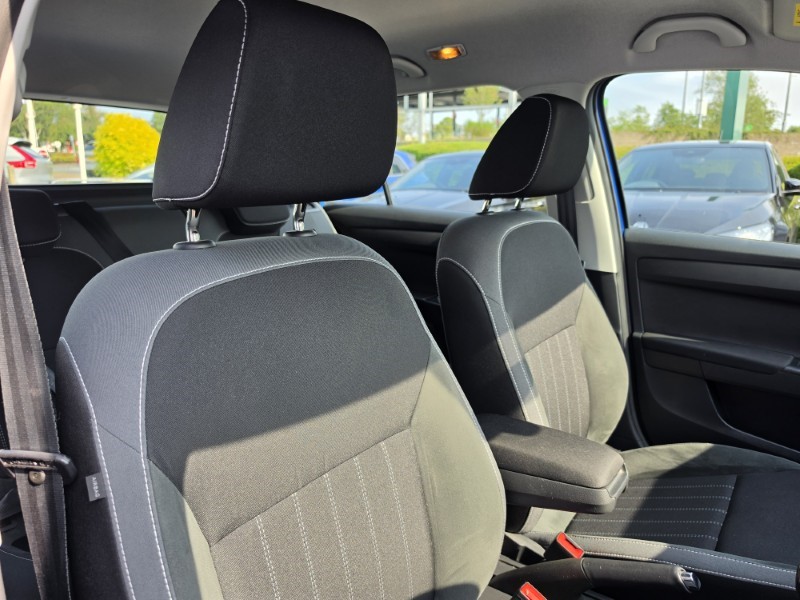 2020 (20) SKODA FABIA 1.0 TSI SE L 5dr 5619816