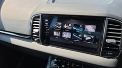 2025 (75) SKODA KAROQ 1.5 TSI SE L Edition 5dr DSG 5617102