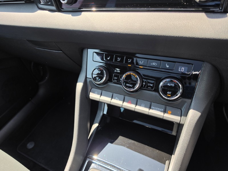 2023 (23) SKODA KAROQ 1.5 TSI Sportline 5dr 5627010