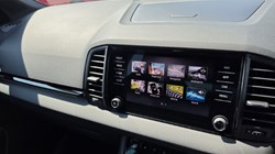 2023 (23) SKODA KAROQ 1.5 TSI Sportline 5dr 5627018
