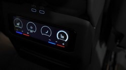 BMW M5 4dr DCT 5665495