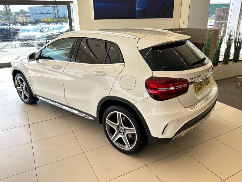 2024 (74) MERCEDES-BENZ GLA 200 AMG Line Edition 5dr 3289541