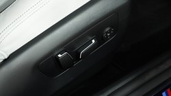 BMW M5 4dr DCT 5665514