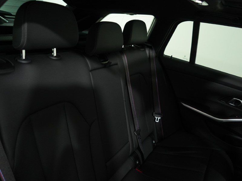  BMW 3 SERIES 320i M Sport 5dr Step Auto [Pro Pack] 5669992