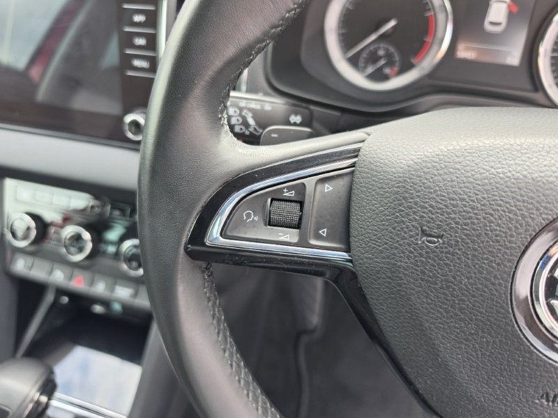 2019 (19) SKODA KAROQ 1.5 TSI SE L 5dr DSG 5670773