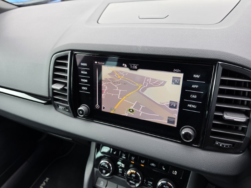 2022 (22) SKODA KAROQ 1.5 TSI Sportline 5dr DSG 5678311