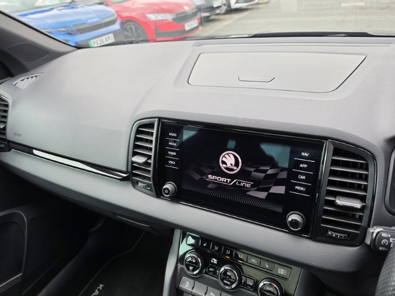 2022 (22) SKODA KAROQ 1.5 TSI Sportline 5dr DSG 5678304
