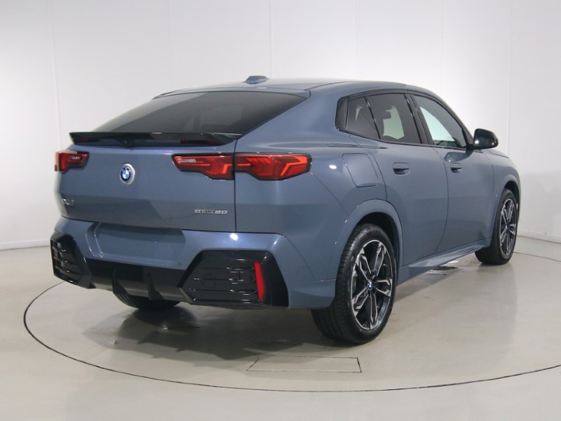  BMW iX2 150kW eDrive20 M Sport 65kWh 5dr Auto 5685867