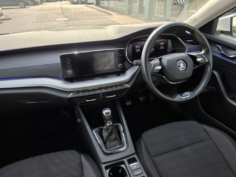 2020 (70) SKODA OCTAVIA 1.5 TSI SE First Edition 5dr 5695030