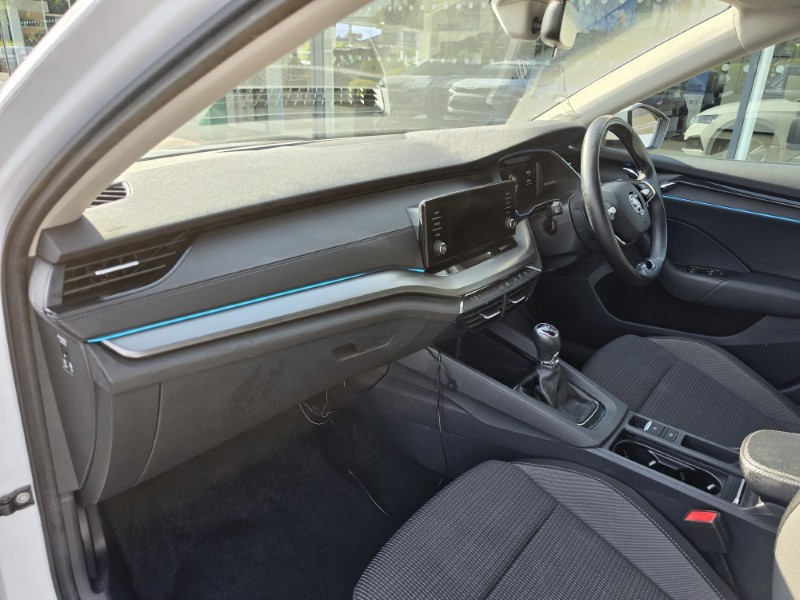 2020 (70) SKODA OCTAVIA 1.5 TSI SE First Edition 5dr