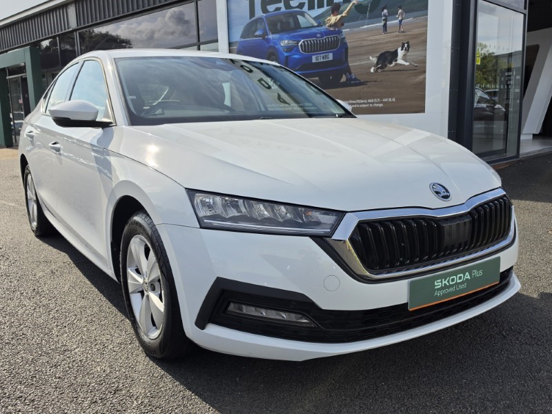 2020 (70) SKODA OCTAVIA 1.5 TSI SE First Edition 5dr 5695021
