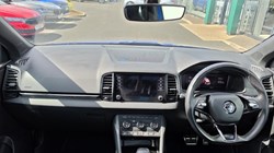 2021 (21) SKODA KAROQ 2.0 TDI Sport Line 4x4 5dr DSG 5706737