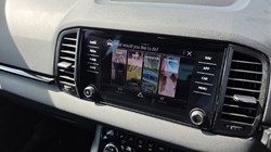 2021 (21) SKODA KAROQ 2.0 TDI Sport Line 4x4 5dr DSG 5706766