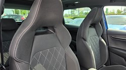 2021 (21) SKODA KAROQ 2.0 TDI Sport Line 4x4 5dr DSG 5706747