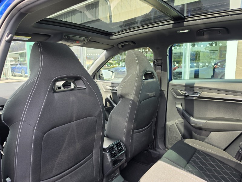 2021 (21) SKODA KAROQ 2.0 TDI Sport Line 4x4 5dr DSG 5706734
