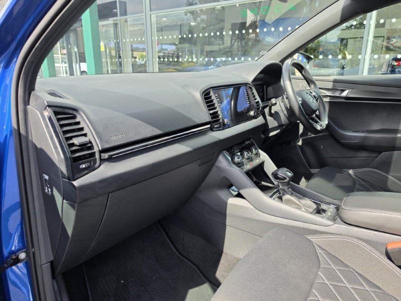 2021 (21) SKODA KAROQ 2.0 TDI Sport Line 4x4 5dr DSG 5706739