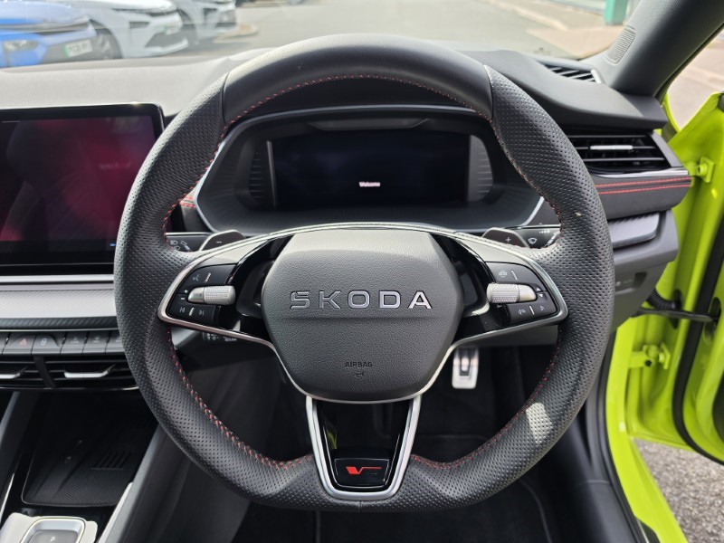 2025 (25) SKODA OCTAVIA 2.0 TSI vRS 5dr DSG 5694902