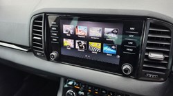 2023 (23) SKODA KAROQ 1.5 TSI Sportline 5dr 5713718