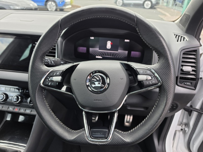 2023 (23) SKODA KAROQ 1.5 TSI Sportline 5dr 5713702