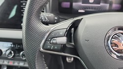 2023 (23) SKODA KAROQ 1.5 TSI Sportline 5dr 5713701