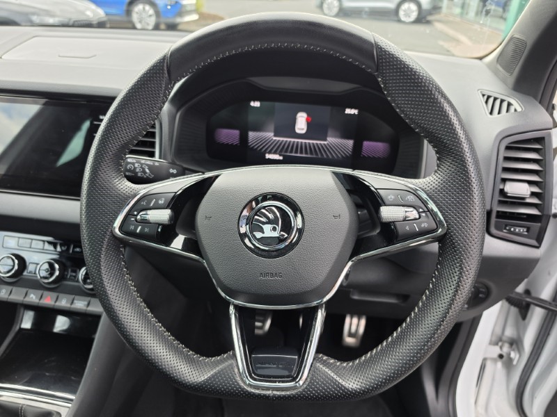 2023 (23) SKODA KAROQ 1.5 TSI Sportline 5dr 5713703
