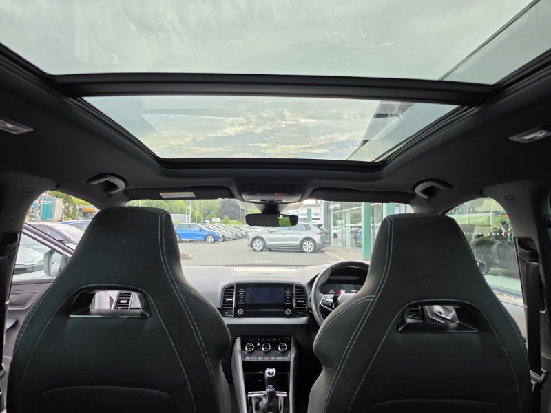 2023 (23) SKODA KAROQ 1.5 TSI Sportline 5dr 5713688