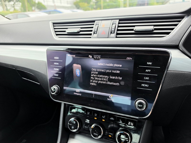 2020 (70) SKODA SUPERB 1.5 TSI SE Technology 5dr 5715845